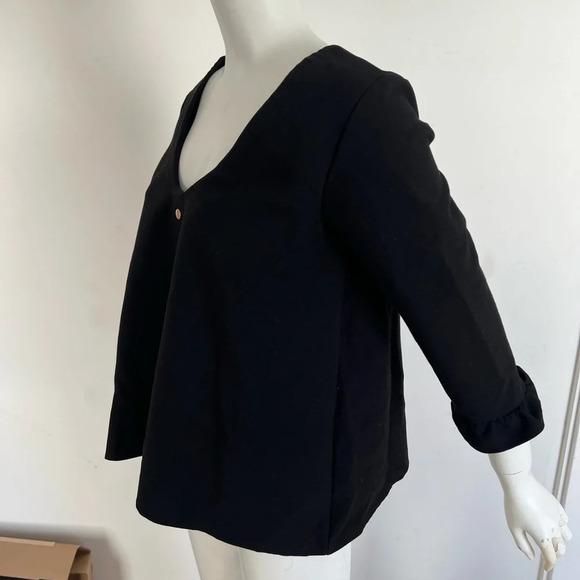 Songe Lab France Black snap front ruffle 3/4 sleeves top blouse - Picture 2 of 8